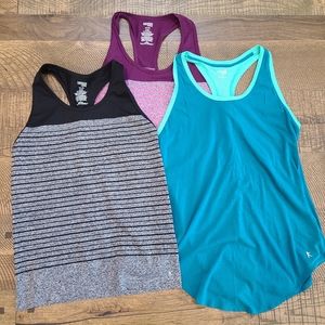 3 Daskin Now Fitted Tank Tops 2(M) 1(L).